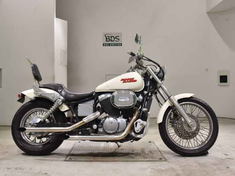 Honda Shadow 400 Slasher 2002