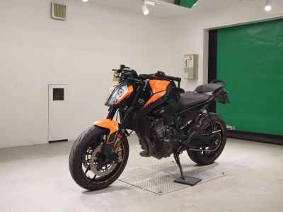 KTM 890 Duke 2021