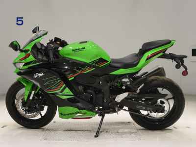 Kawasaki ZX-4RR 2024