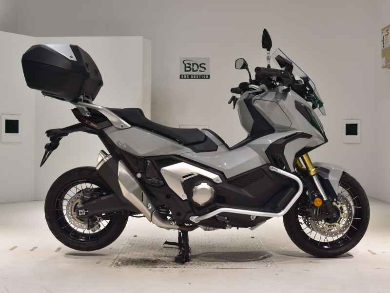 Honda X-ADV750 2021