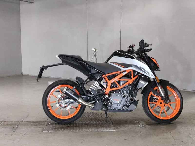 KTM 390 Duke 2021