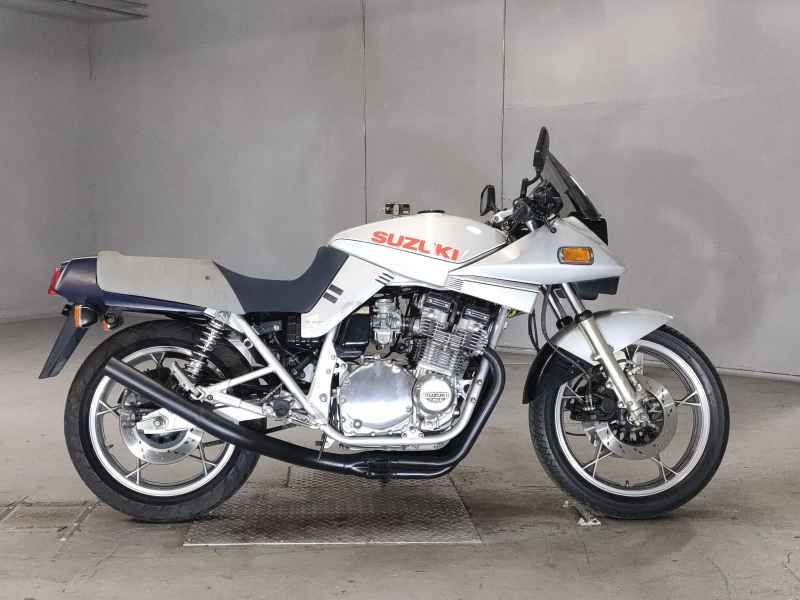 Suzuki GSX750S Katana 1982