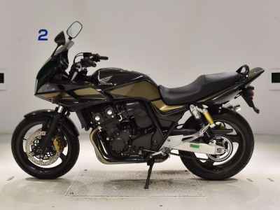 Honda CB400SFV Boldor 2013