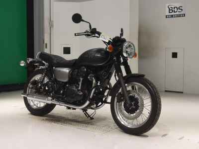 Kawasaki W800 2021