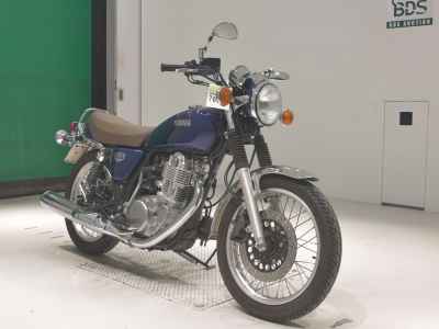 Yamaha SR400 2021