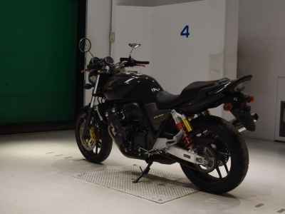 Honda CB400SFV 2015