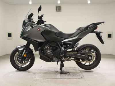 Honda NT1100 2022