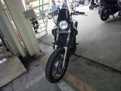 Yamaha V-Max 2000