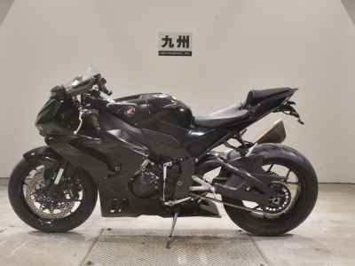 Honda CBR1000RR-R 2020