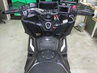 Yamaha TMAX 560 2022