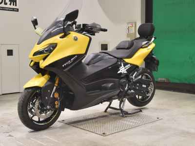 Yamaha TMAX 560 2022