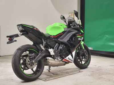 Kawasaki Ninja 650A 2022