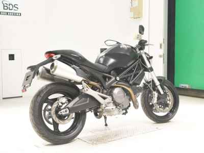 Ducati Monster 696 2013