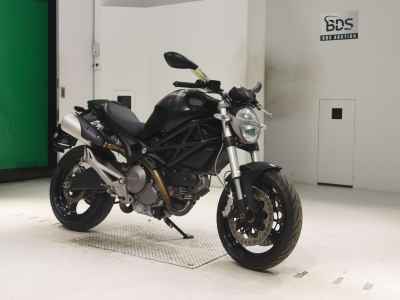 Ducati Monster 696 2013