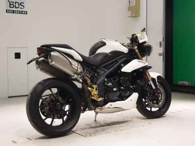 Triumph Speed Triple 2012