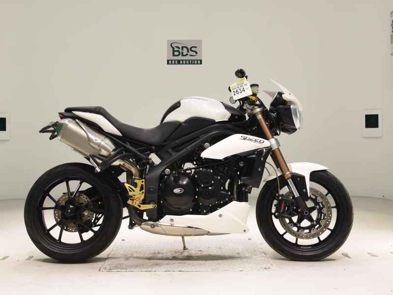 Triumph Speed Triple 2012