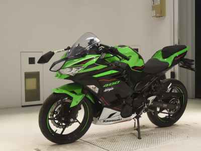 Kawasaki Ninja 400 2022