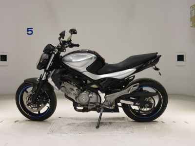 Suzuki Gladius 650 2012