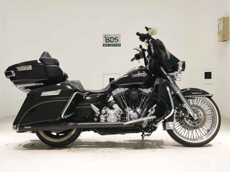 Harley-Davidson FLHTCU1690 2014