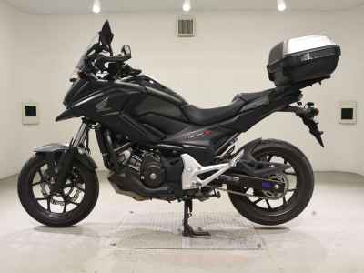 Honda NC750X DCT 2017