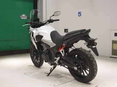 Honda CB400X 2022