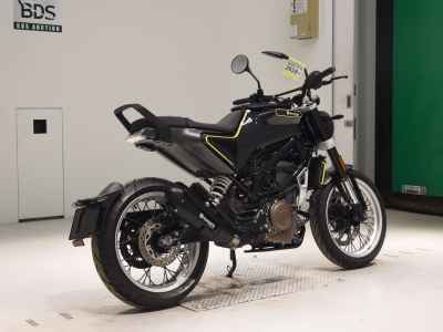 Husqvarna Svartpilen 401 2019