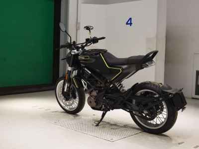 Husqvarna Svartpilen 401 2019