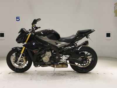 BMW S1000R 2016