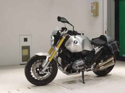 BMW R nineT 2023