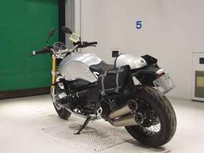 BMW R nineT 2023