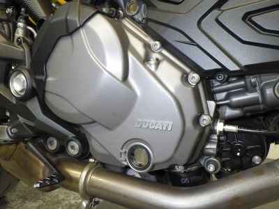 Ducati Monster 937+ 2022