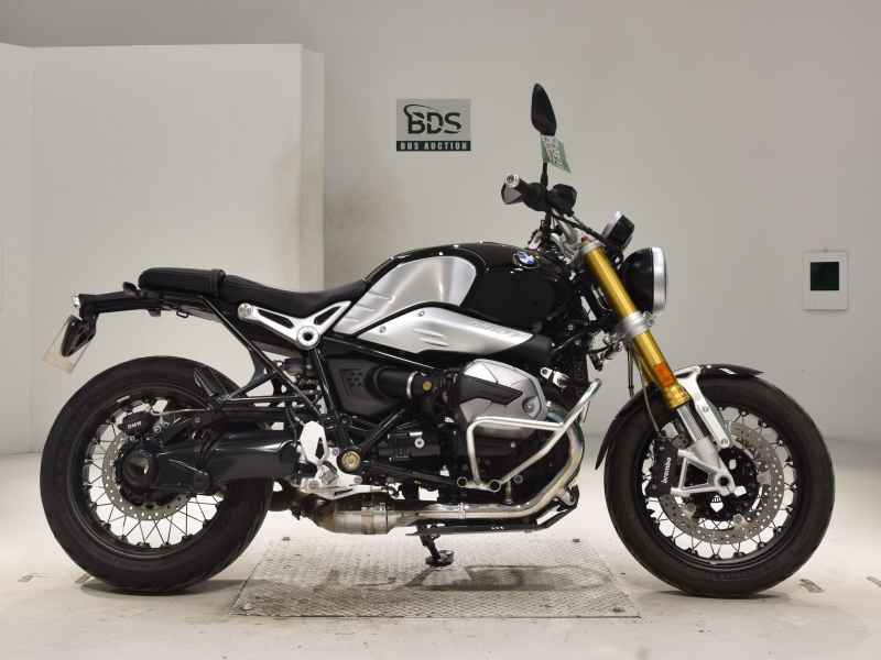 BMW R nineT 2023