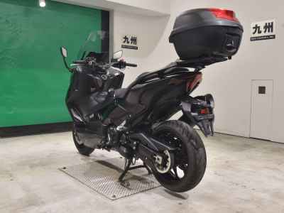 Yamaha TMAX 560T 2023