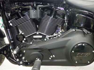 Harley-Davidson FXLRST1920 2023