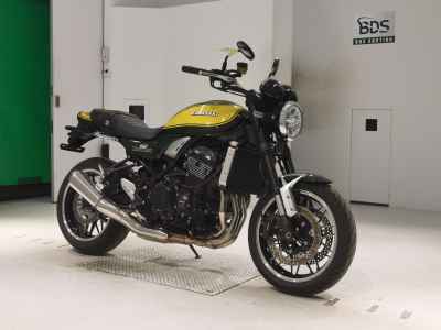 Kawasaki Z900RS 2024