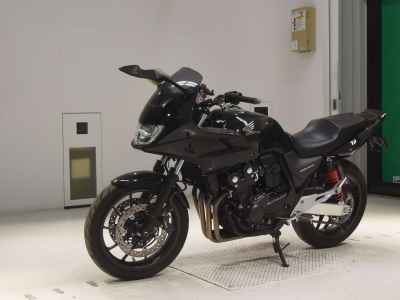 Honda CB400SFV Boldor 2019