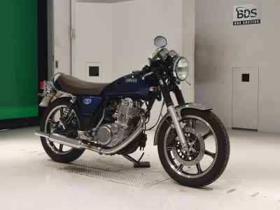 Yamaha SR400 2021