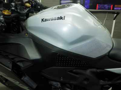 Kawasaki ZX-4R SE 2024