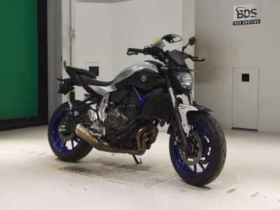 Yamaha MT-07 2015