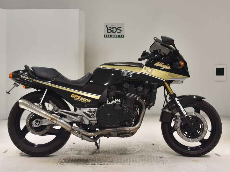 Kawasaki GPZ900R 1991