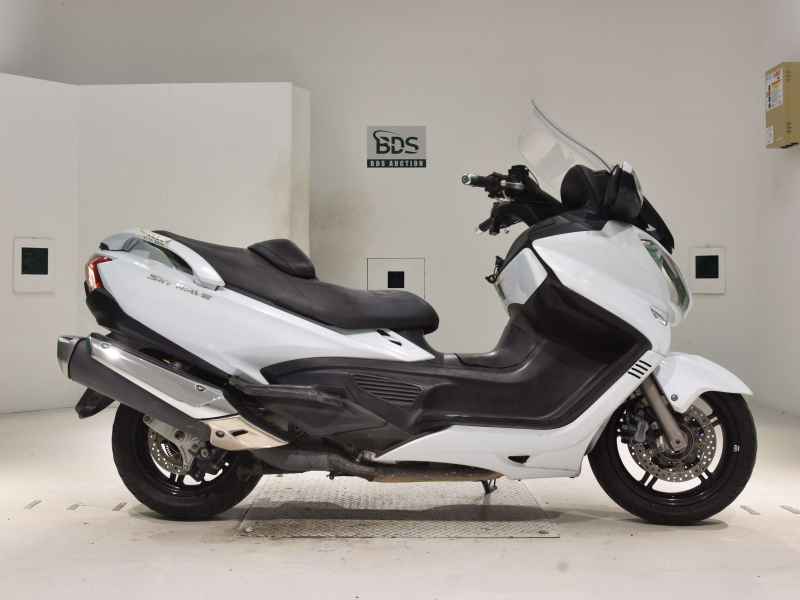 Suzuki Skywave 650LX 2013