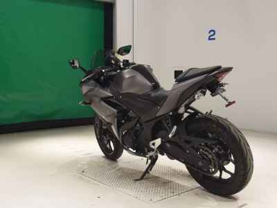 Yamaha YZF-R3 2016