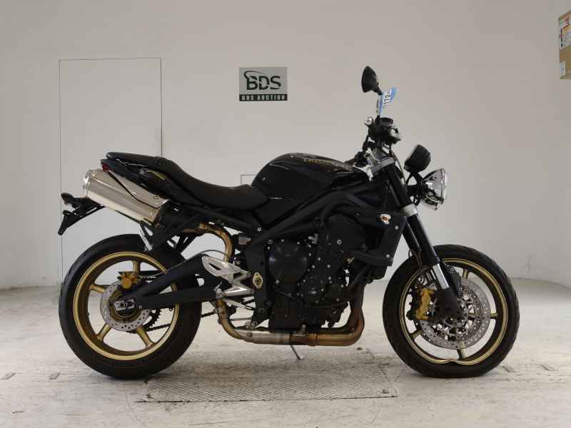 Triumph Street Triple R 2011