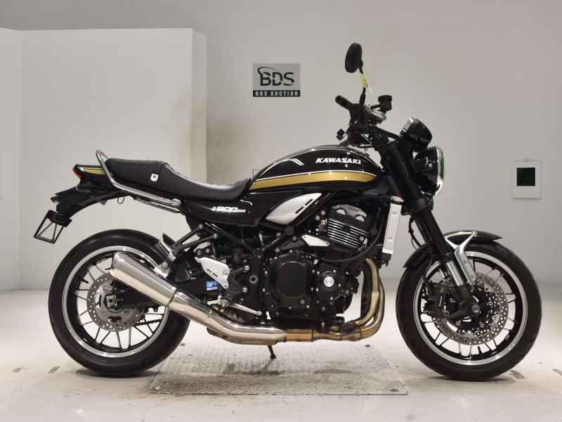 Kawasaki Z900RS 2023