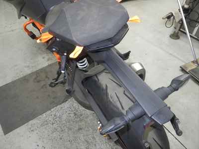 KTM 1290 Super Duke R 2020