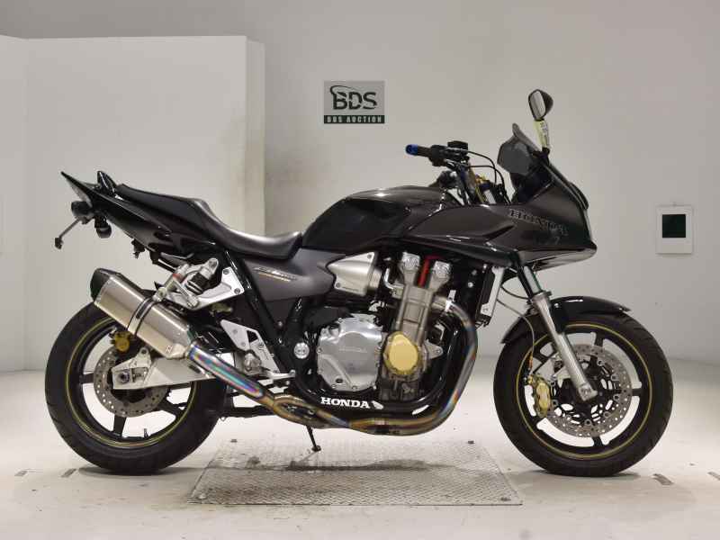 Honda CB1300 Super Boldor 2005