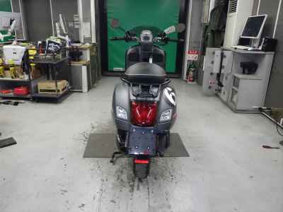 Vespa SEIJORUNI300 2023