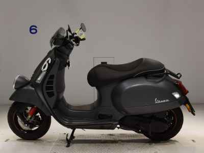 Vespa SEIJORUNI300 2023