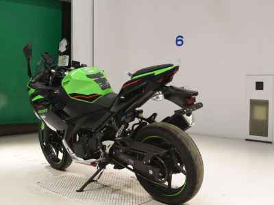 Kawasaki Ninja 400 2022