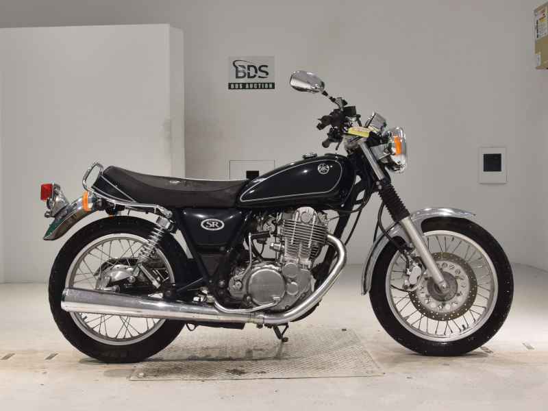 Yamaha SR400 2010